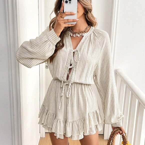 Casual Womens Striped Surplice V Neck Long Sleeve Tie Front Jumpsuit - Picture 3 of 7